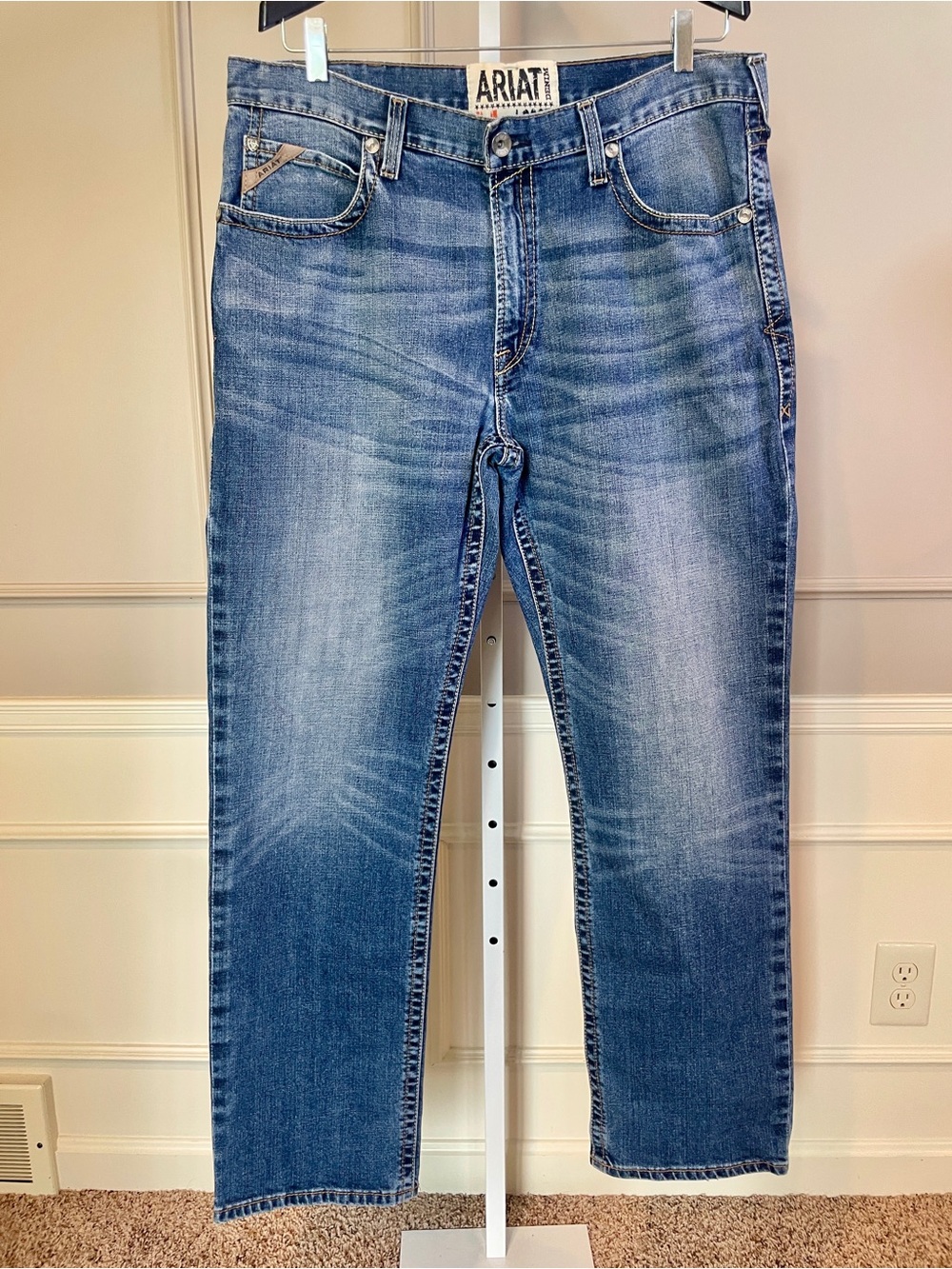 Ariat Men's M3 Loose Denim Jeans 36 x 34 straight leg work jeans